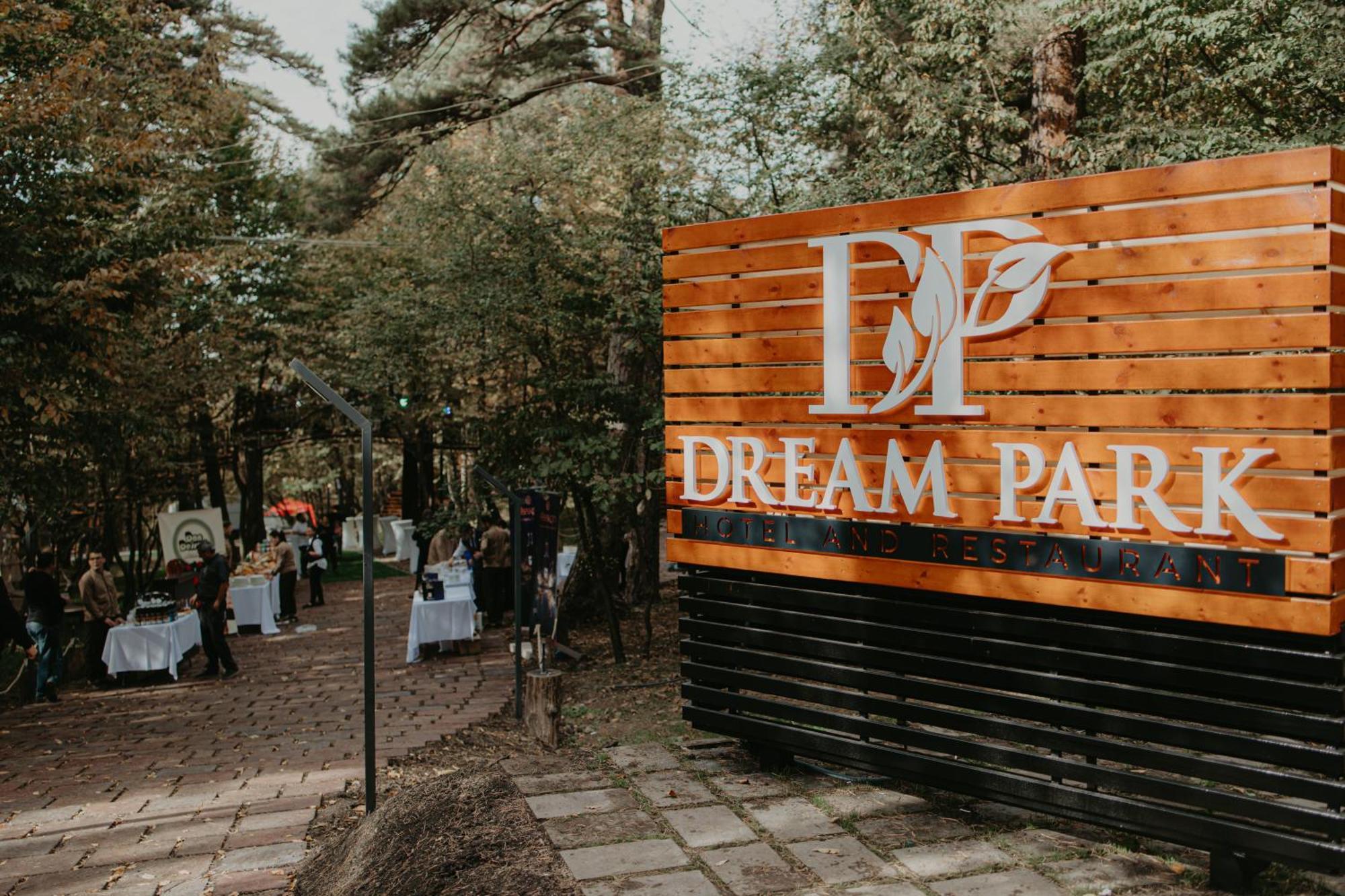 Hotel Dream Park Gyulagarak Zewnętrze zdjęcie